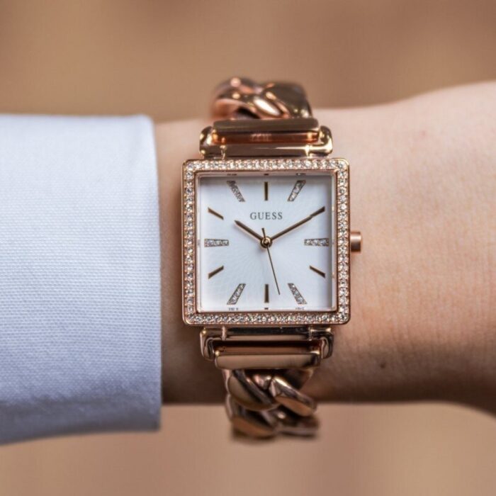 Montre Guess Vanity Diamonds pour femme - W1030L4