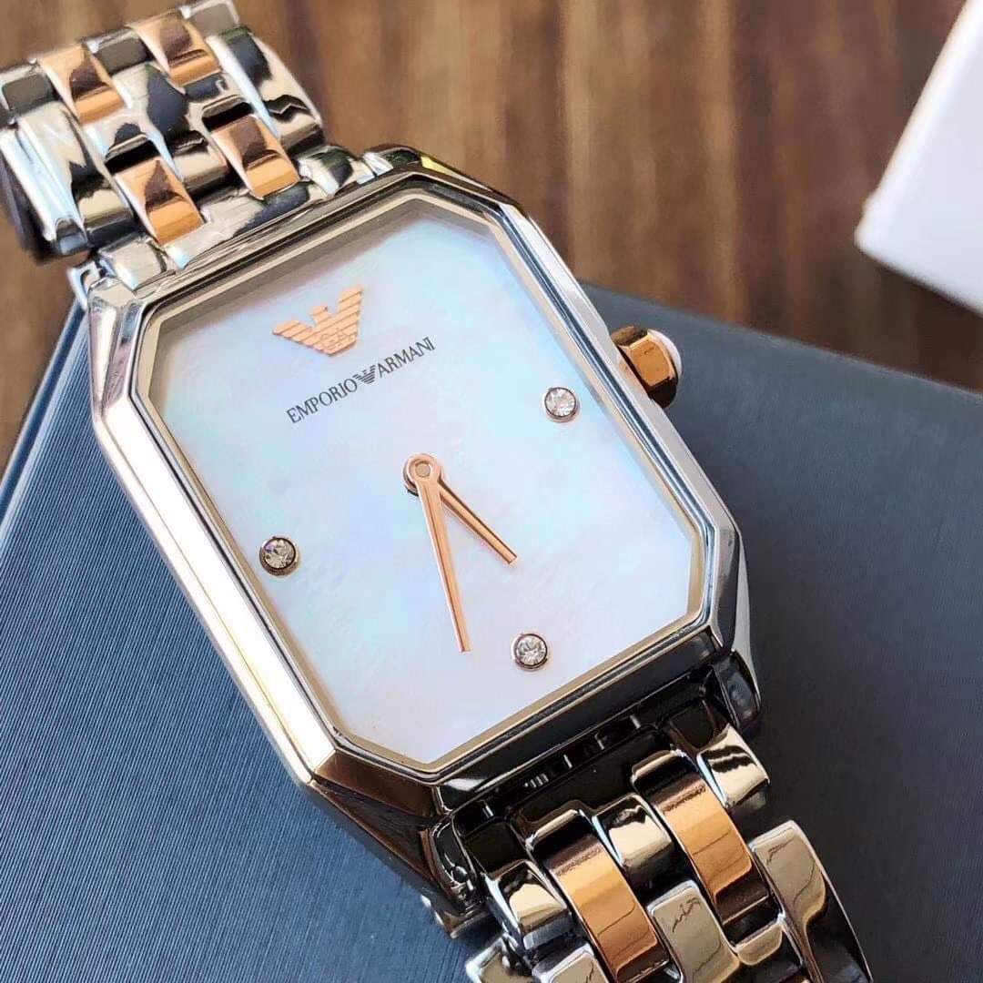 Montre elegante emporio pour Femmes