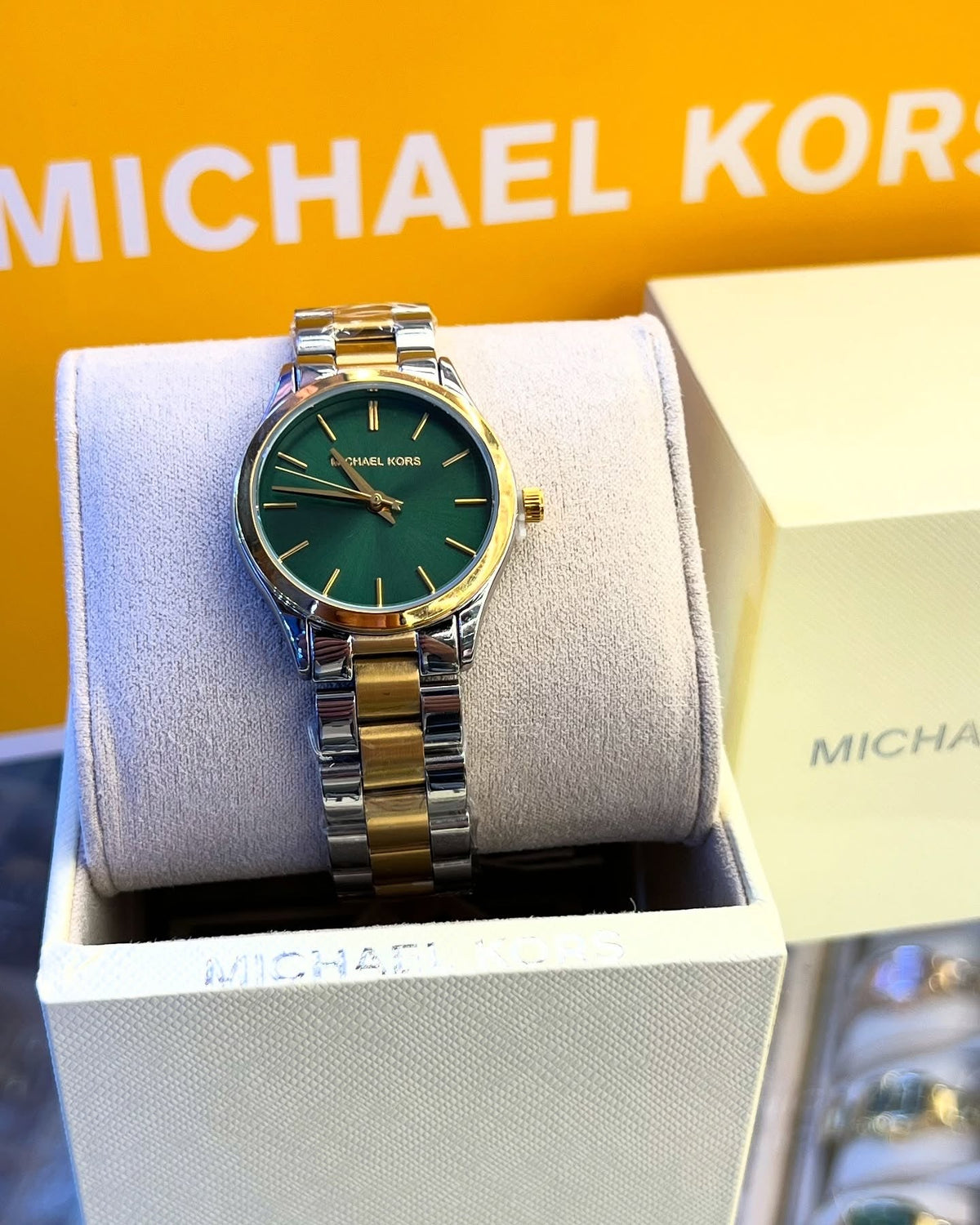 Montre Femmes Michael Kors dore&argente tableu verte
